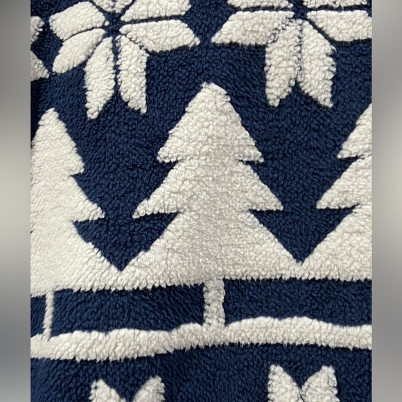 Vera Bradley Nordic Forest Fleece Sherpa Hoodie Pockets Women’s Medium NWT - Picture 2 of 9